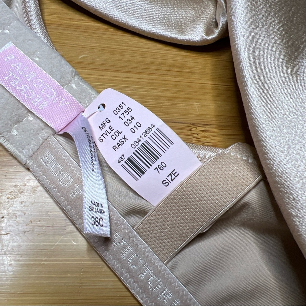 Victoria’s Secret 38C Style 1755 - Picture 3 of 3